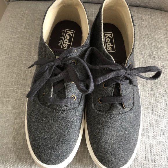 gray keds canvas shoes